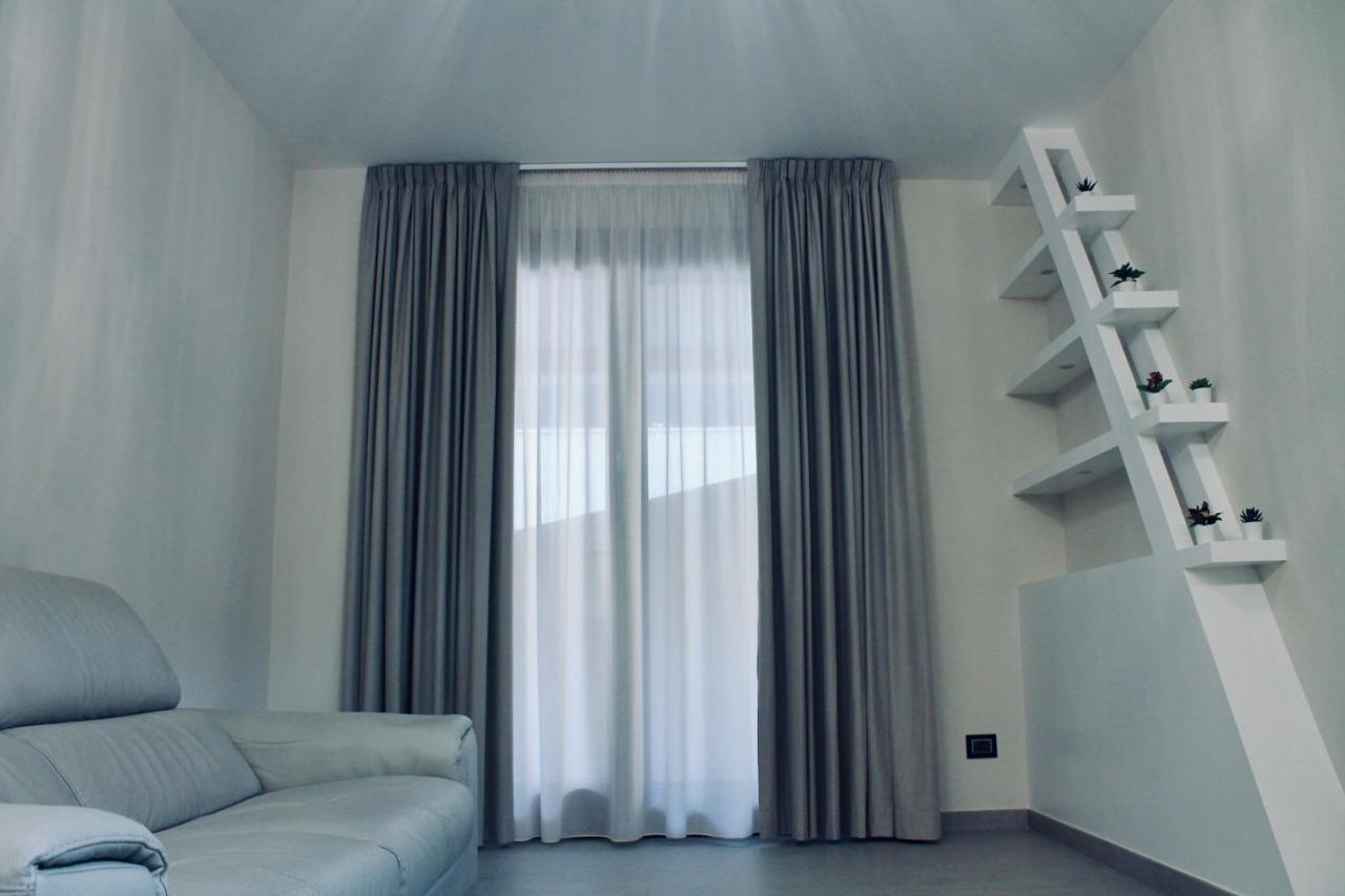 Di Rosa Apartment アヴォラ エクステリア 写真